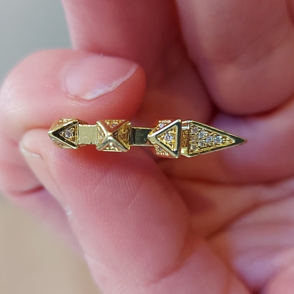 Mandala punk gold hoops - Picture 3 of 3